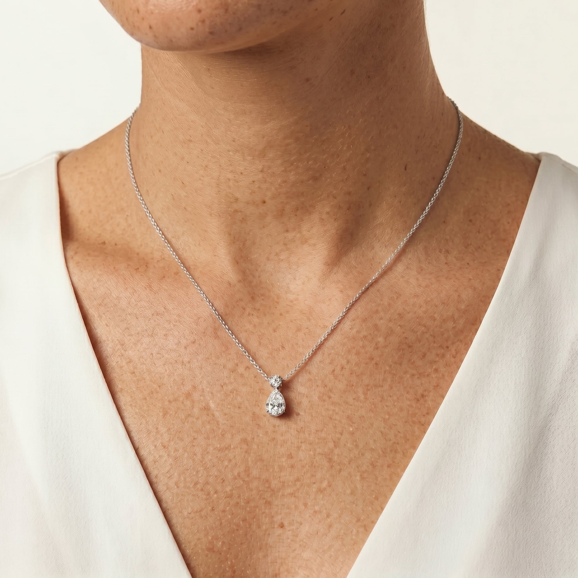 18k White Gold