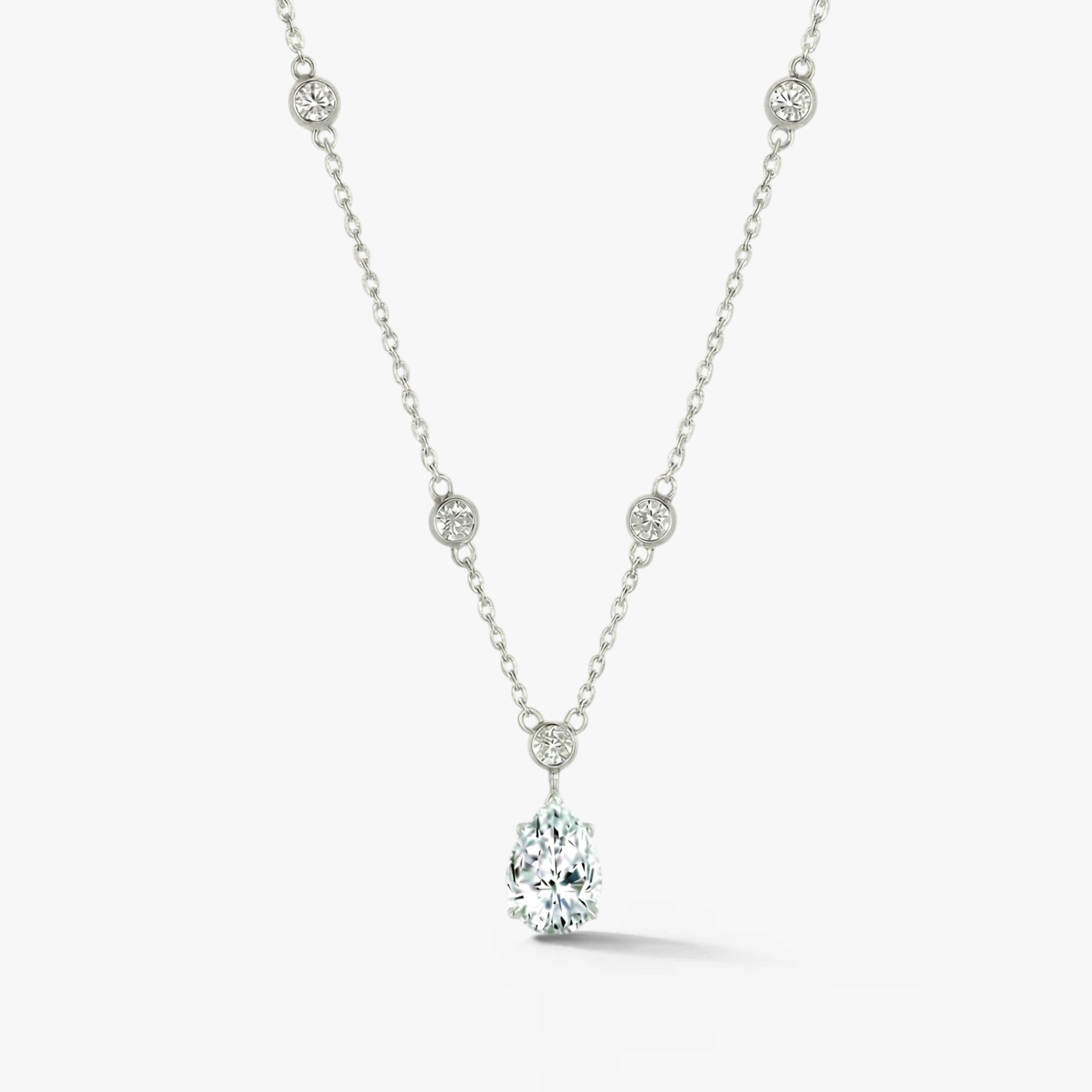 Lueur Drop Necklace 18k White Gold 1 ct