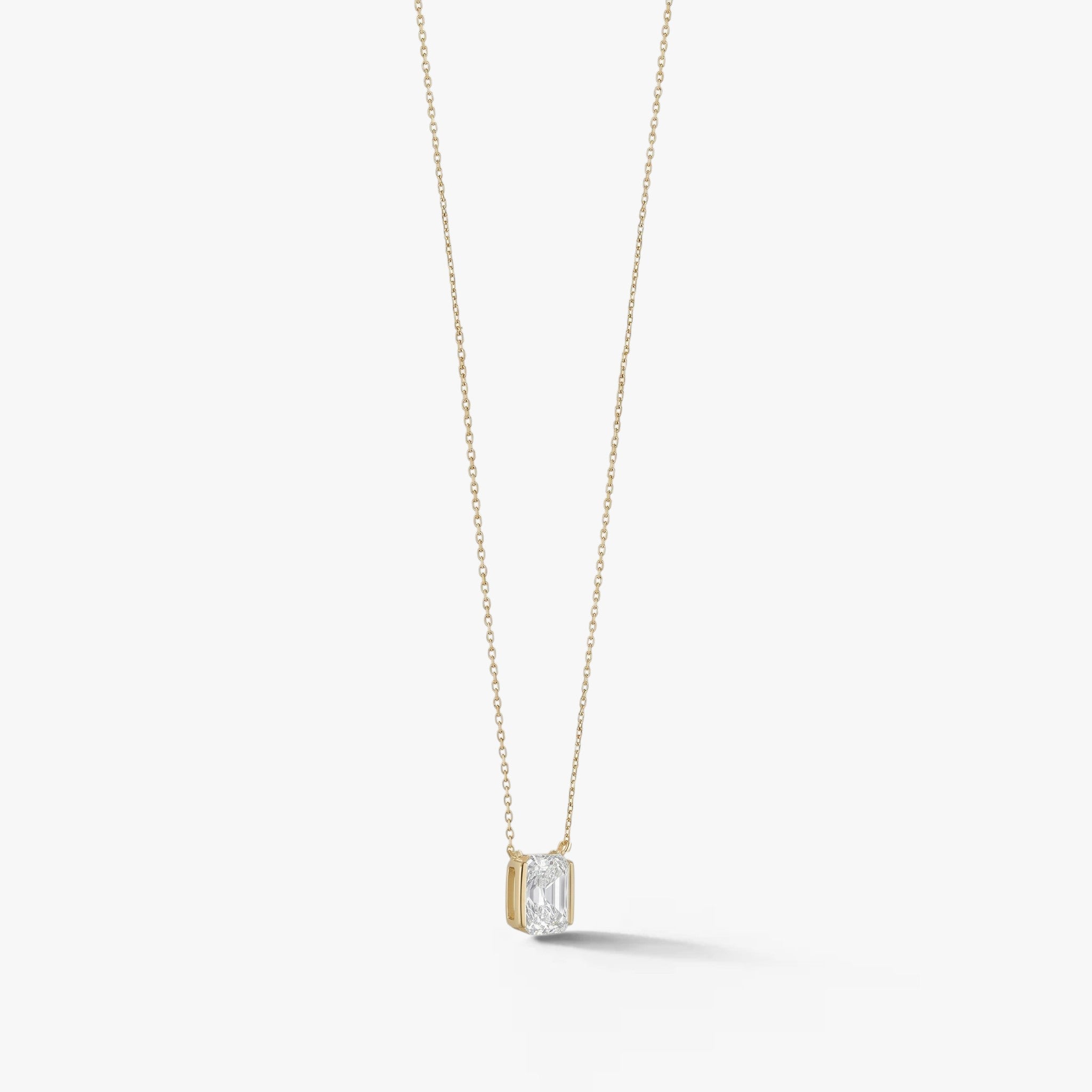 Lumière Radiant Solitaire Necklace 18k Yellow Gold 1 CT