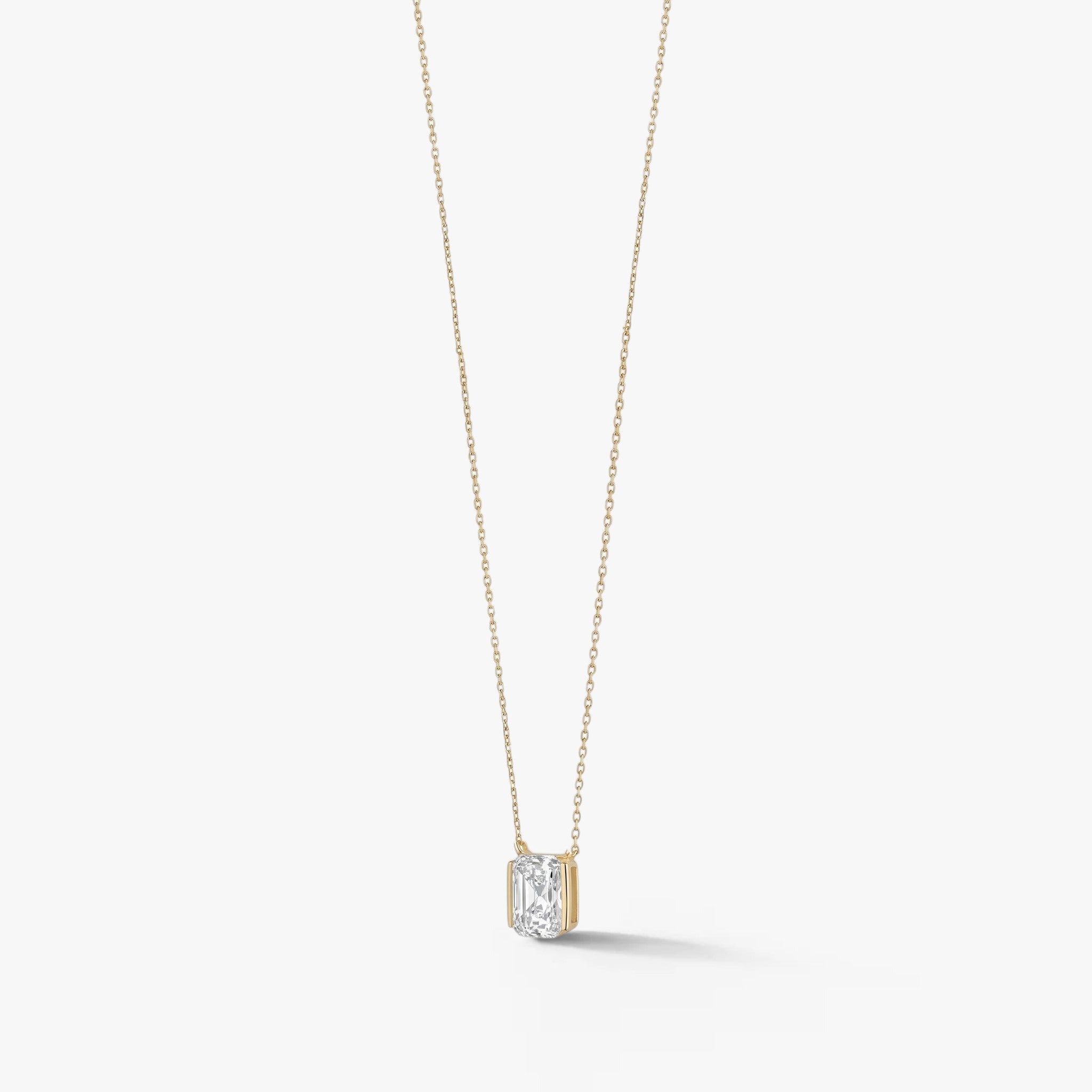 Lumière Radiant Solitaire Necklace 18k Yellow Gold 1 CT