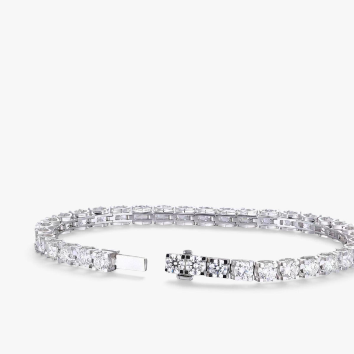 Éclat Cushion Tennis Bracelet 18k White Gold 6ct