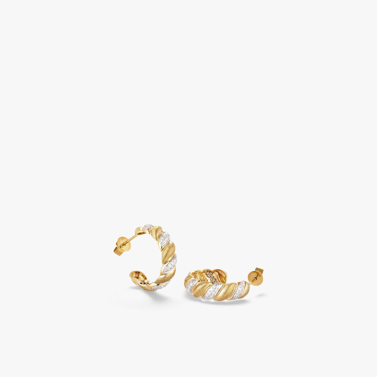 Élan Twist Diamond Hoops 18k Yellow Gold