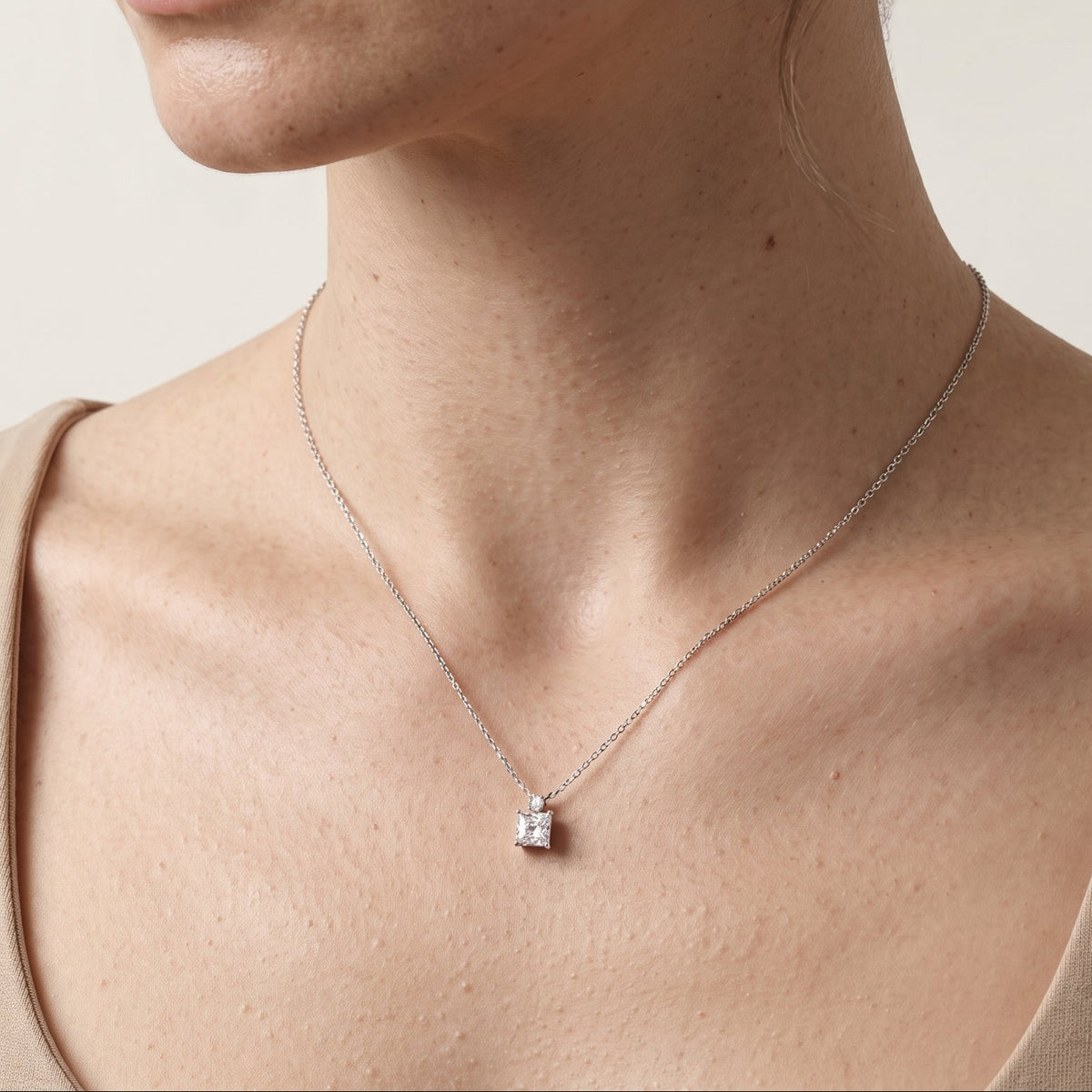Étoile Princess Necklace 18k White Gold 2 ct
