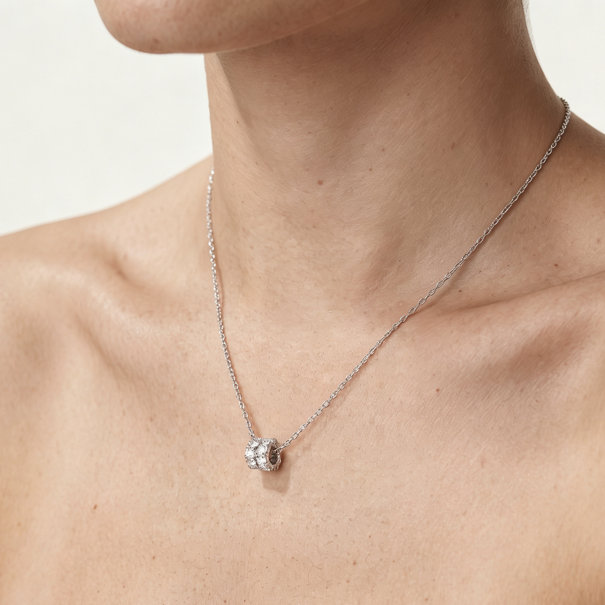 18k White Gold
